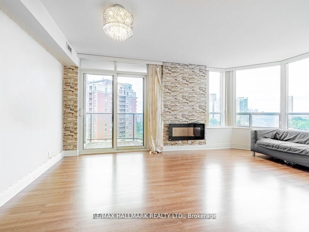 80 Harrison Garden Boulevard, Unit 927 - Photo 5