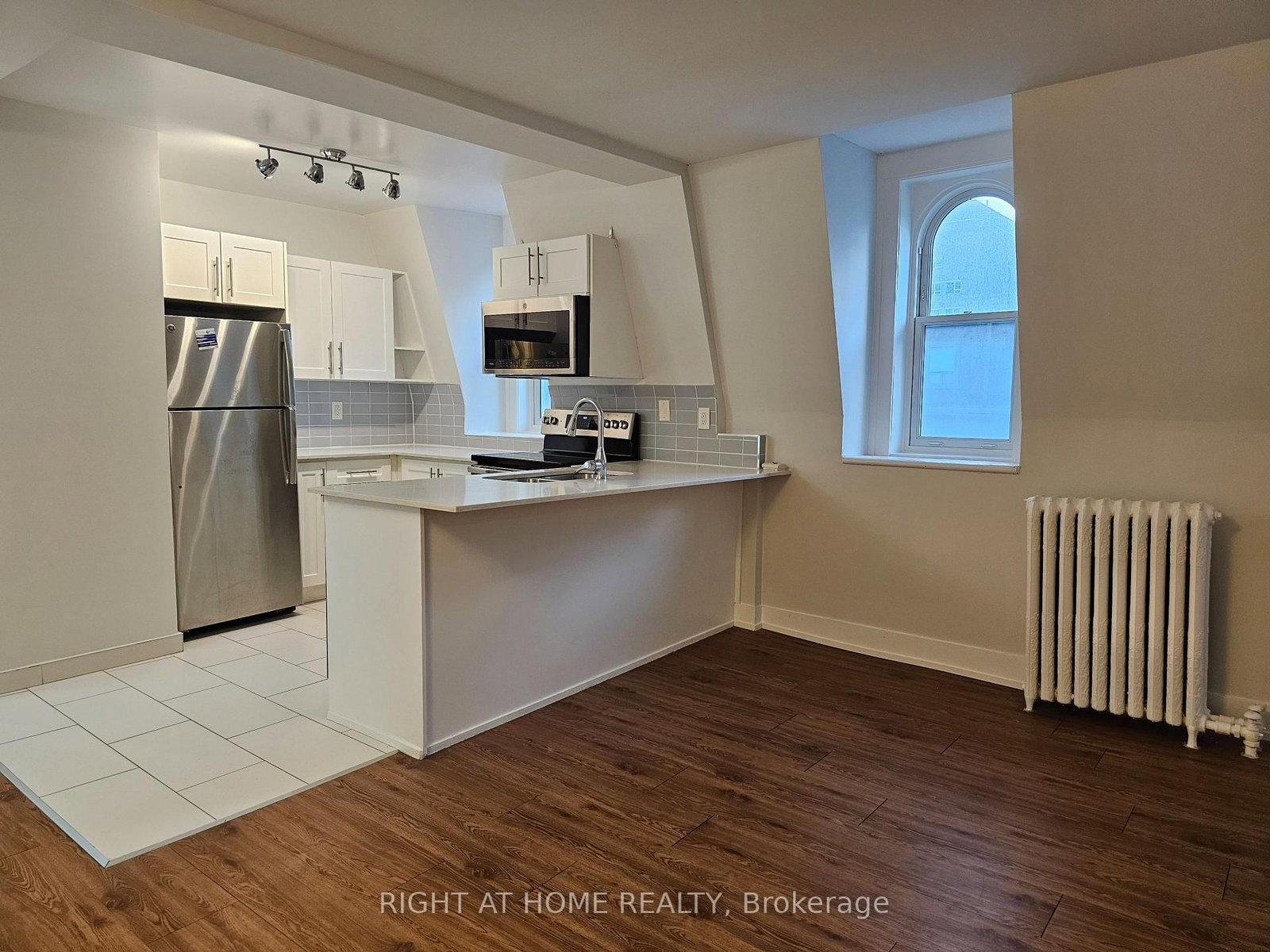 505 Church Street, Unit 301 - Photo 6