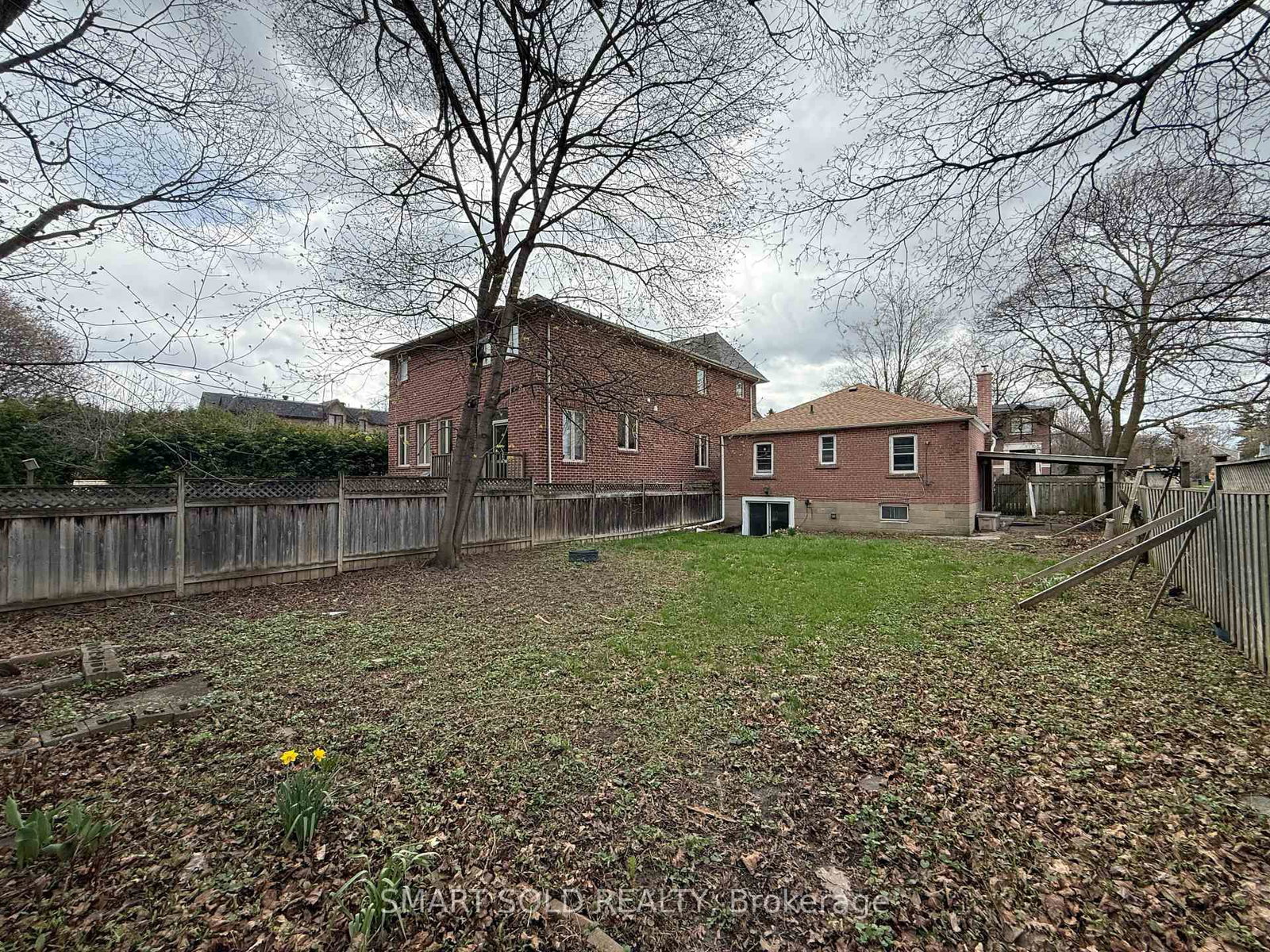 204 Cameron Avenue - Photo 15