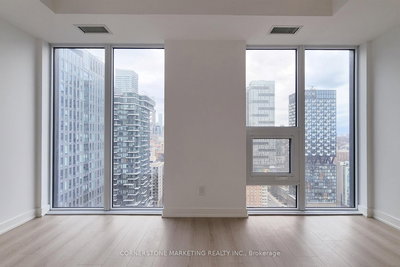 2812-100 Queen Street East, Toronto, Ontario