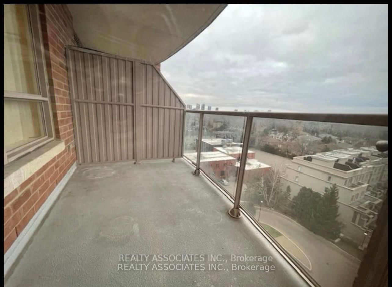 2 Clairtrell Road, Unit 815 - Photo 26