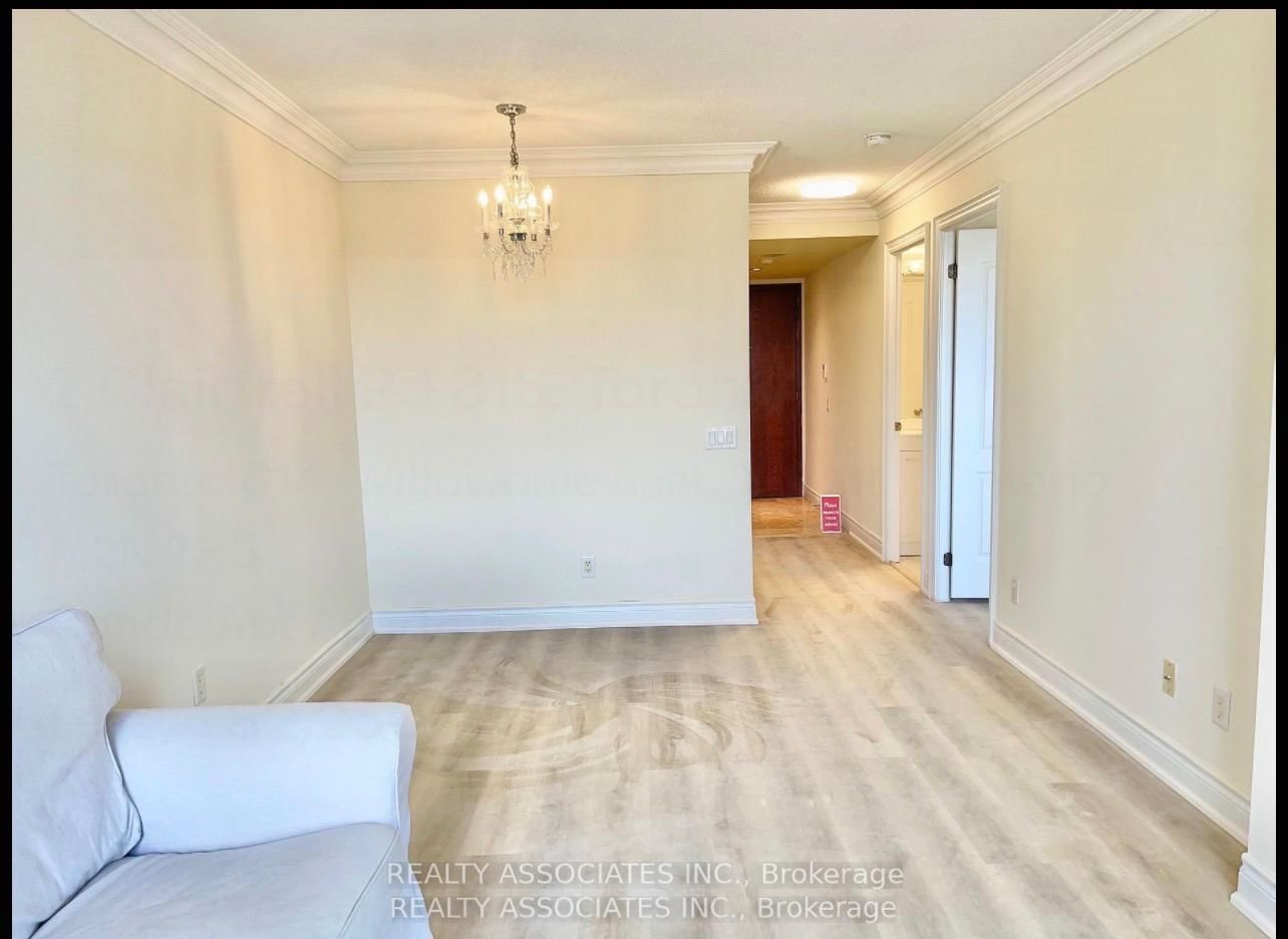 2 Clairtrell Road, Unit 815 - Photo 29