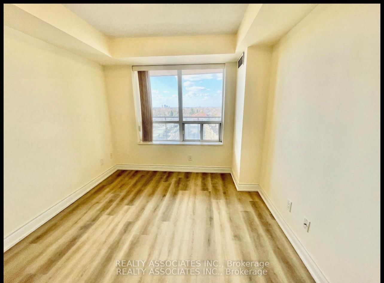 2 Clairtrell Road, Unit 815 - Photo 30