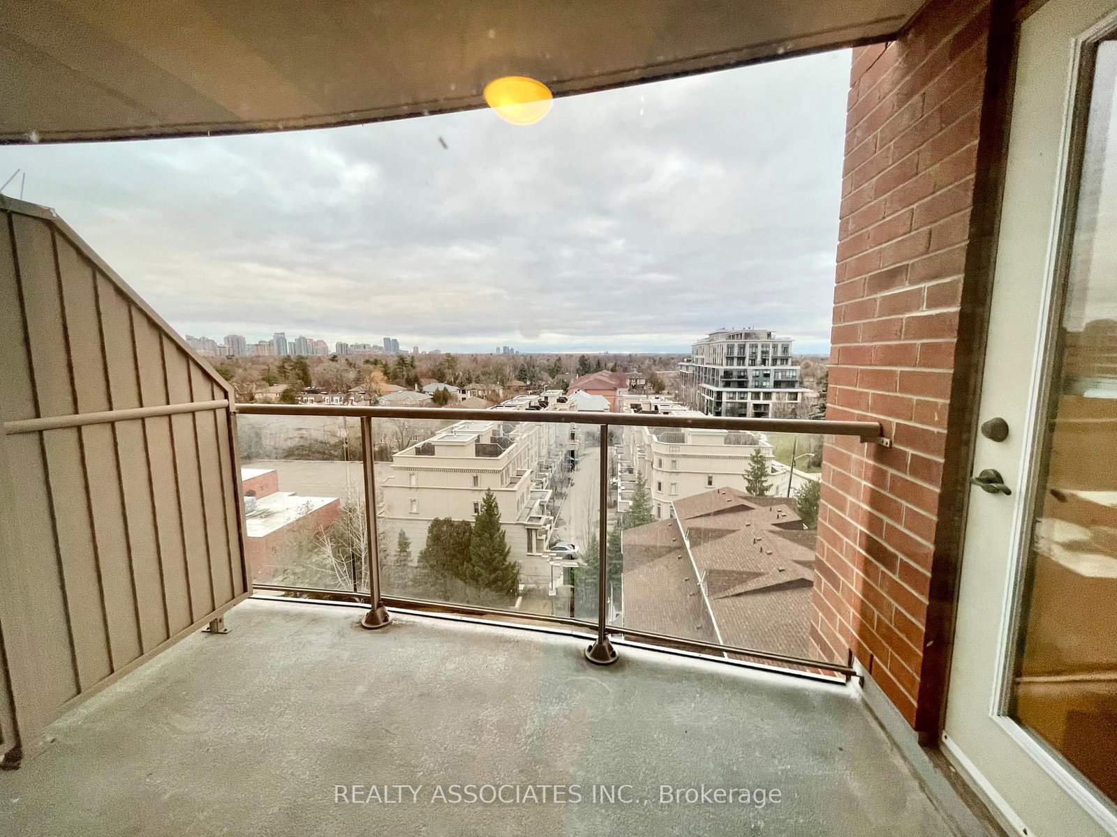 2 Clairtrell Road, Unit 815 - Photo 40