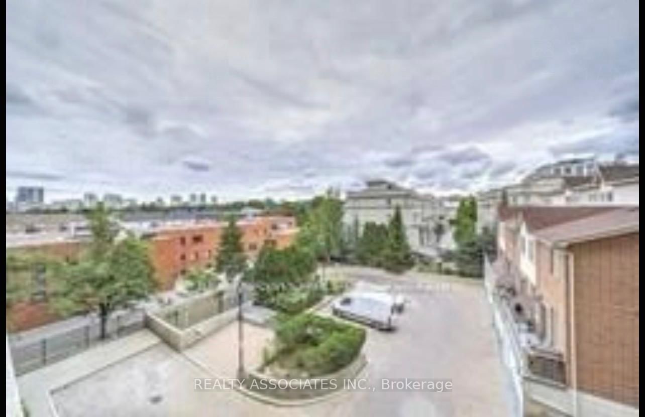 2 Clairtrell Road, Unit 815 - Photo 9