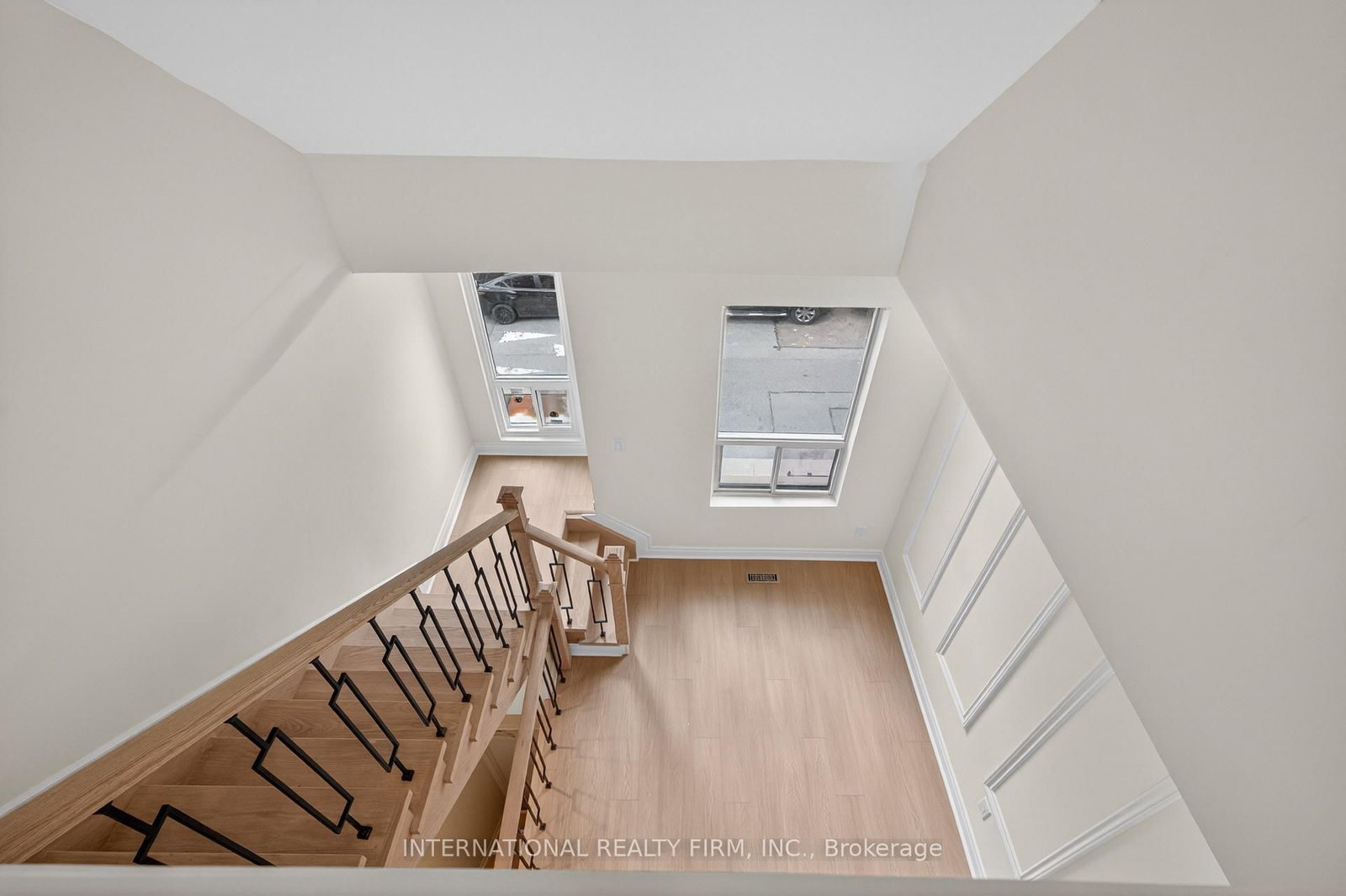269 Ontario Street, Unit 1 - Photo 14
