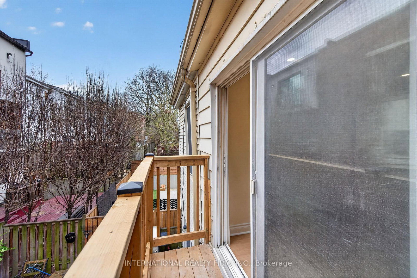 269 Ontario Street, Unit 1 - Photo 17