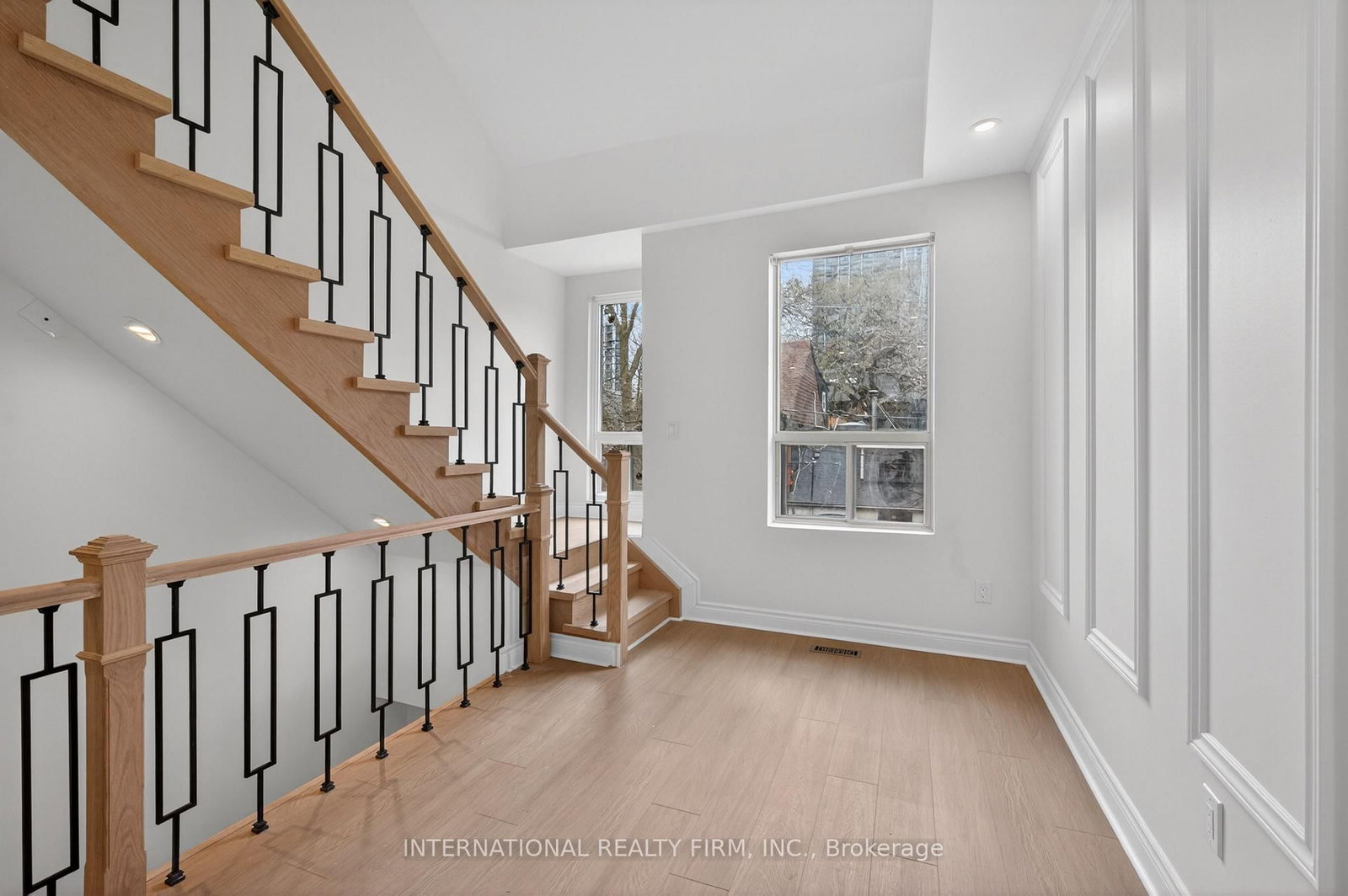 269 Ontario Street, Unit 1 - Photo 6