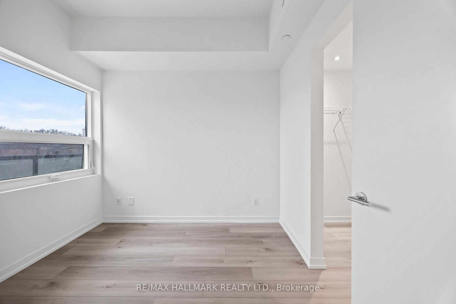 863 St. Clair Avenue W, Unit 403 - Photo 20