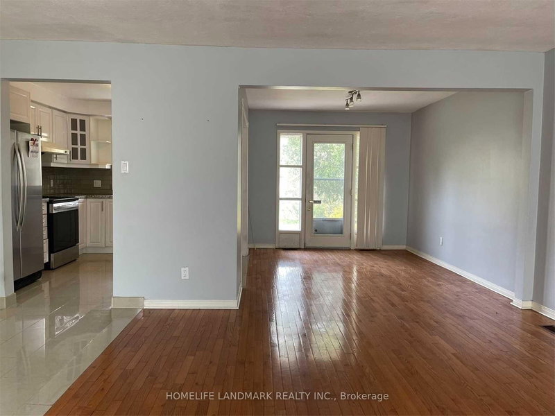 222 Cummer Ave, Toronto, M2M 2E7 | Image 3