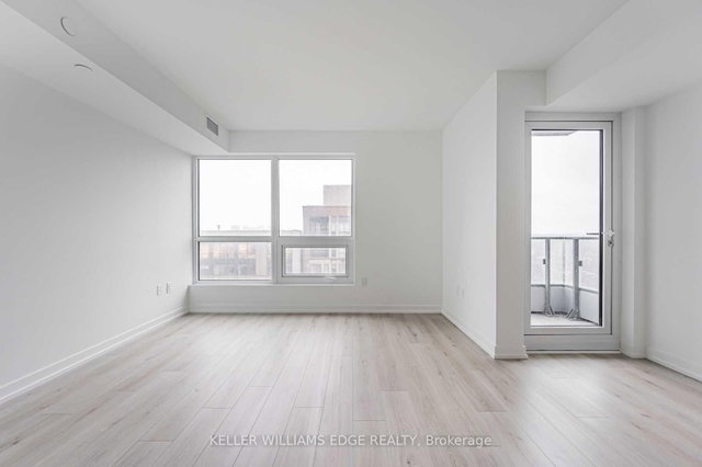 1307 - 395 Bloor Street E
