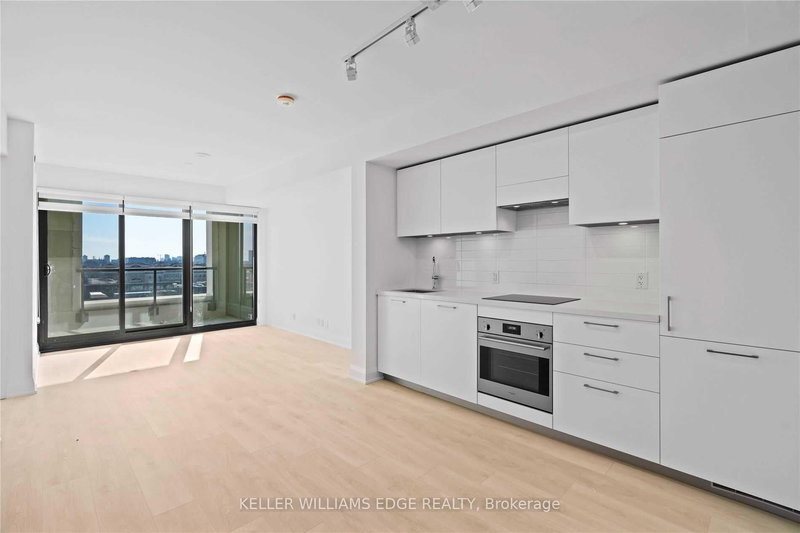 507 - 33 Frederick Todd Way