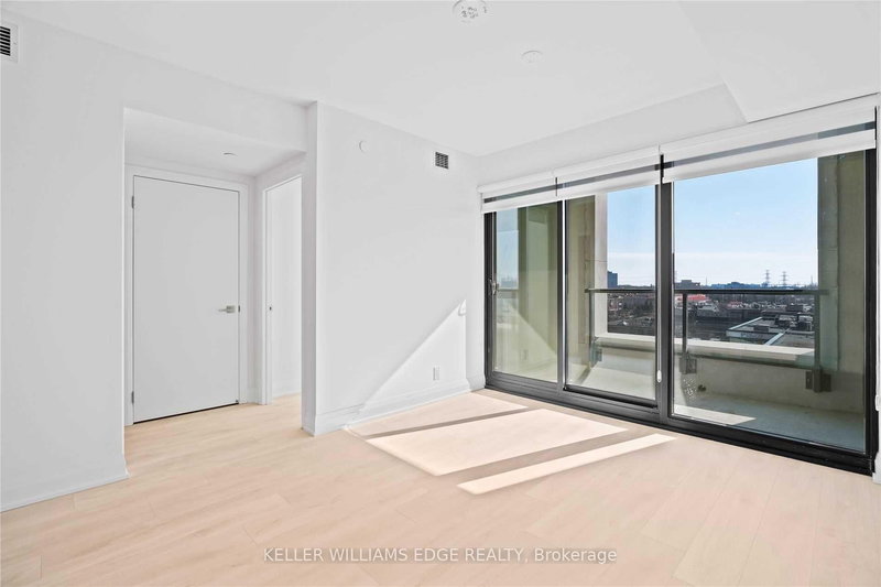 507 - 33 Frederick Todd Way