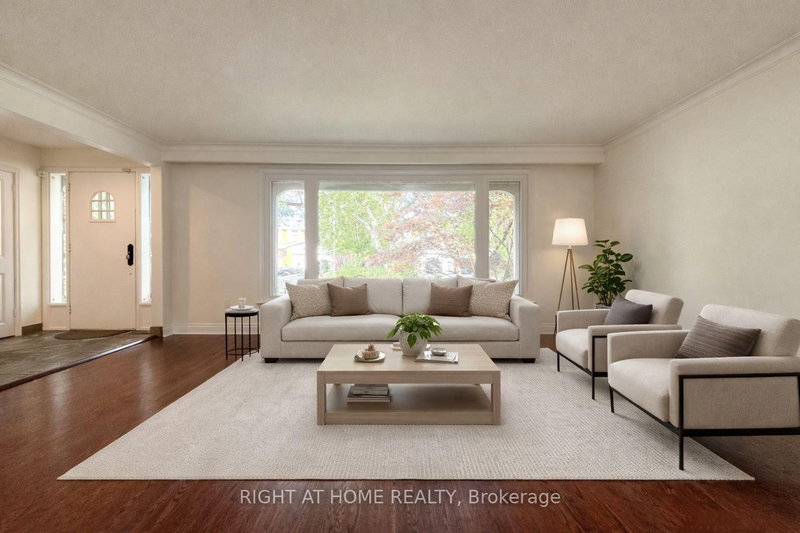 15 Foursome Cres, Toronto, M2P 1W1 | Image 3