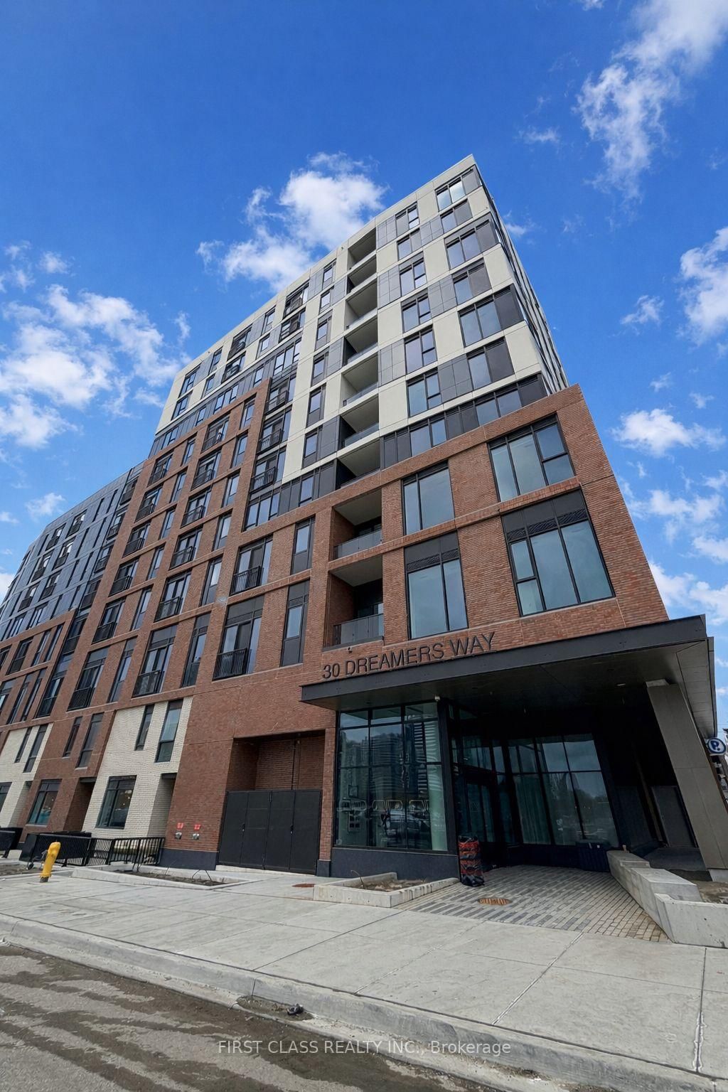 30 Dreamers Way, Unit 715