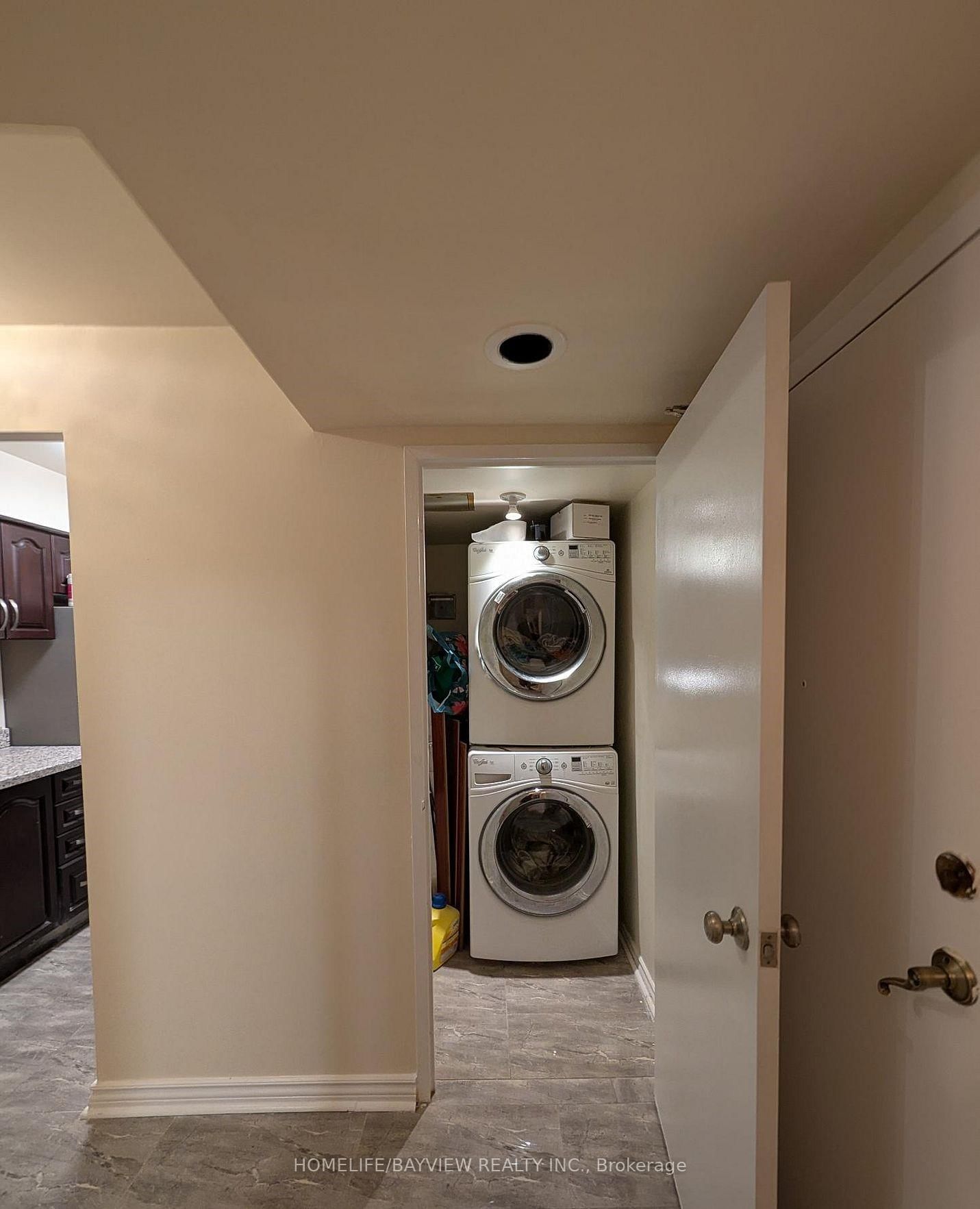 633 bay Street, Unit 222 - Photo 14