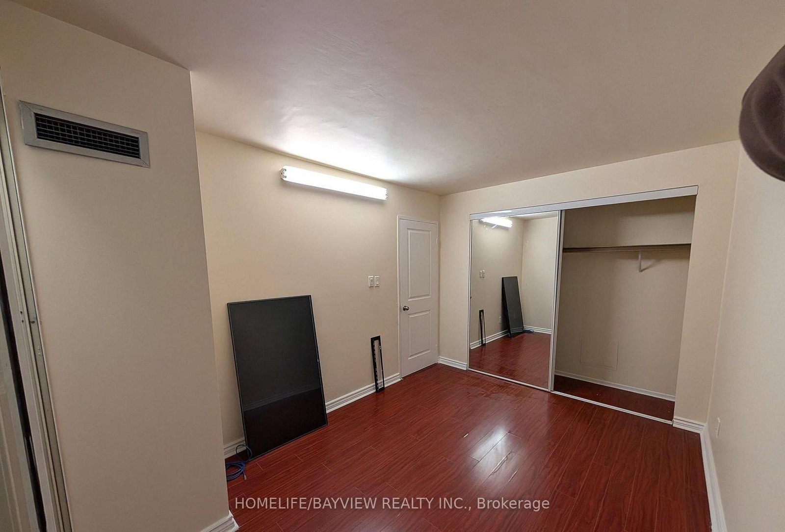 633 bay Street, Unit 222 - Photo 15