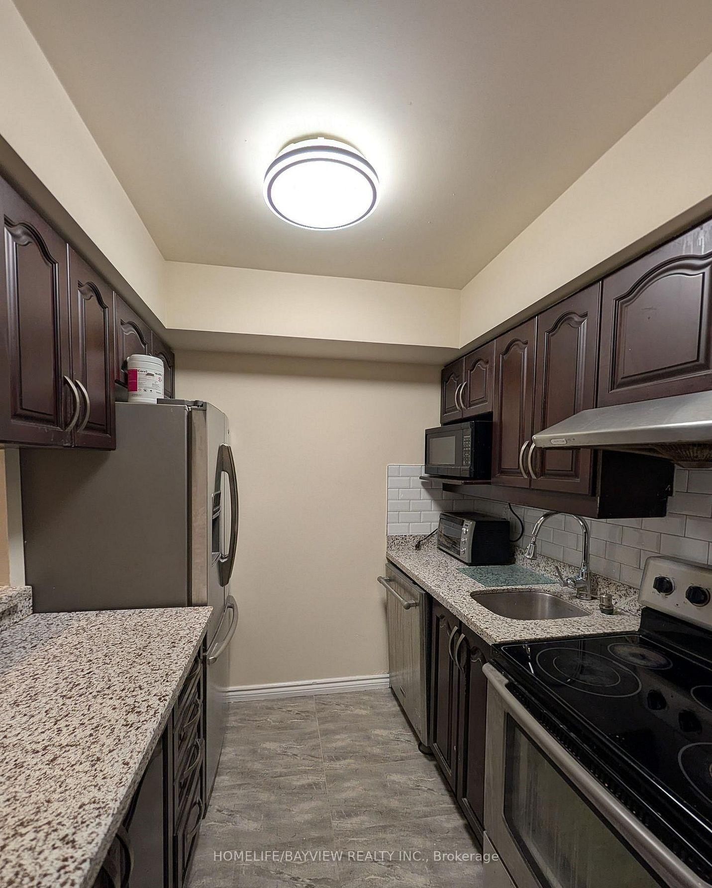 633 bay Street, Unit 222 - Photo 2