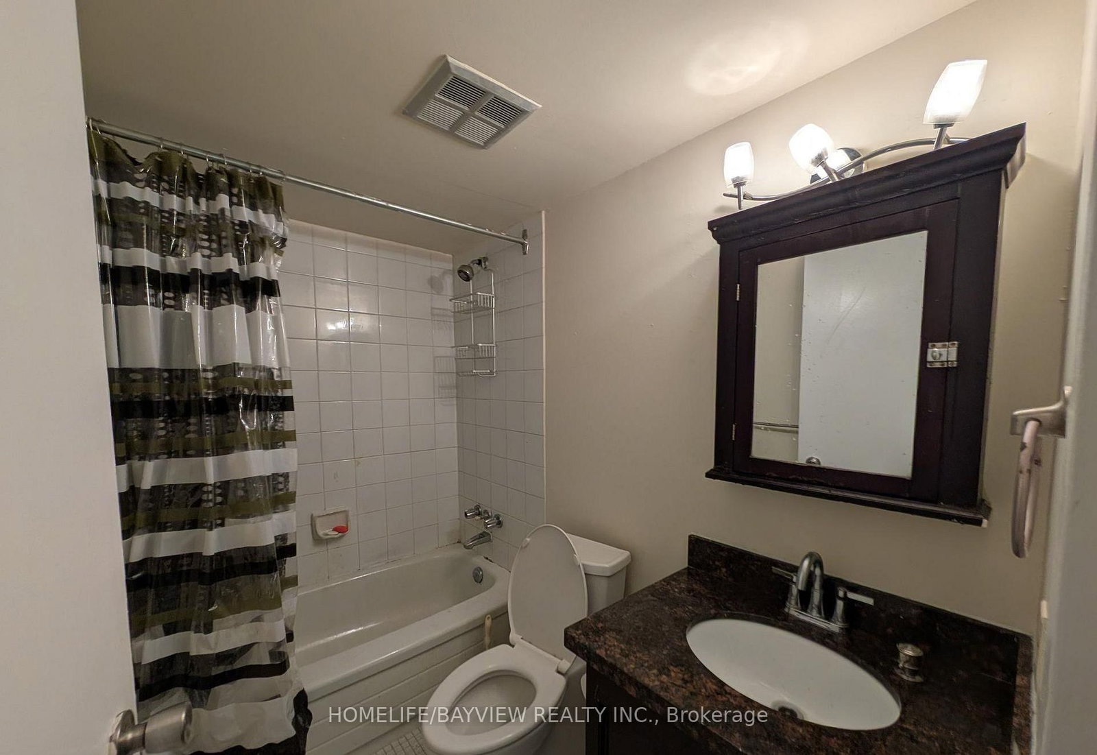 633 bay Street, Unit 222 - Photo 8