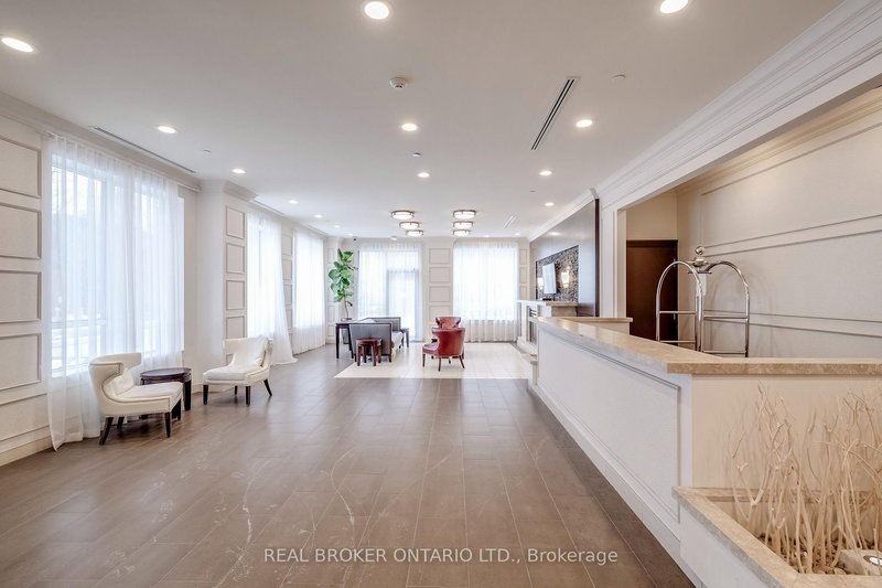 225 - 35 Saranac Blvd, Toronto, M6A 2G4 | Image 2