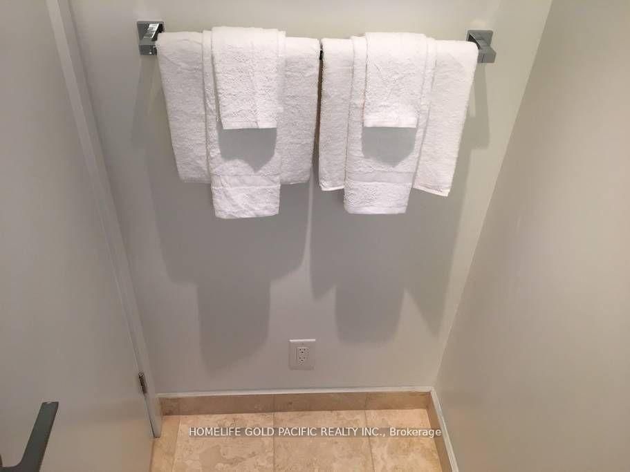 14 York Street, Unit 4709 - Photo 20