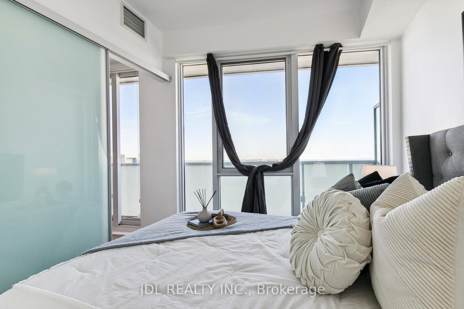 403 Church Street, Unit 3911 - Photo 27