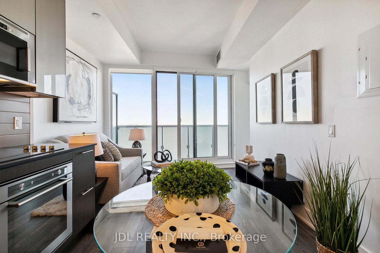 403 Church Street, Unit 3911 - Photo 5