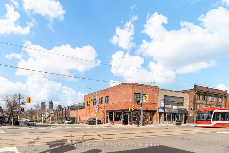 1612 Dundas St W, Toronto, M6K 1T8 | Image 2