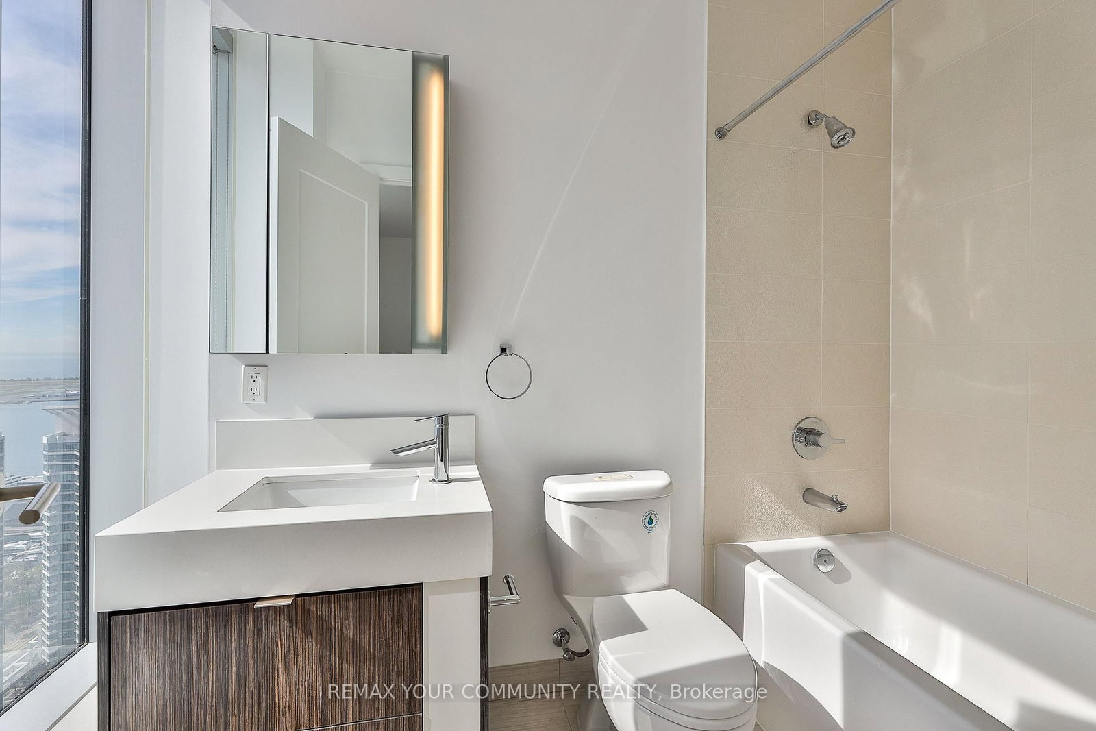 10 York Street, Unit 3410 - Photo 10