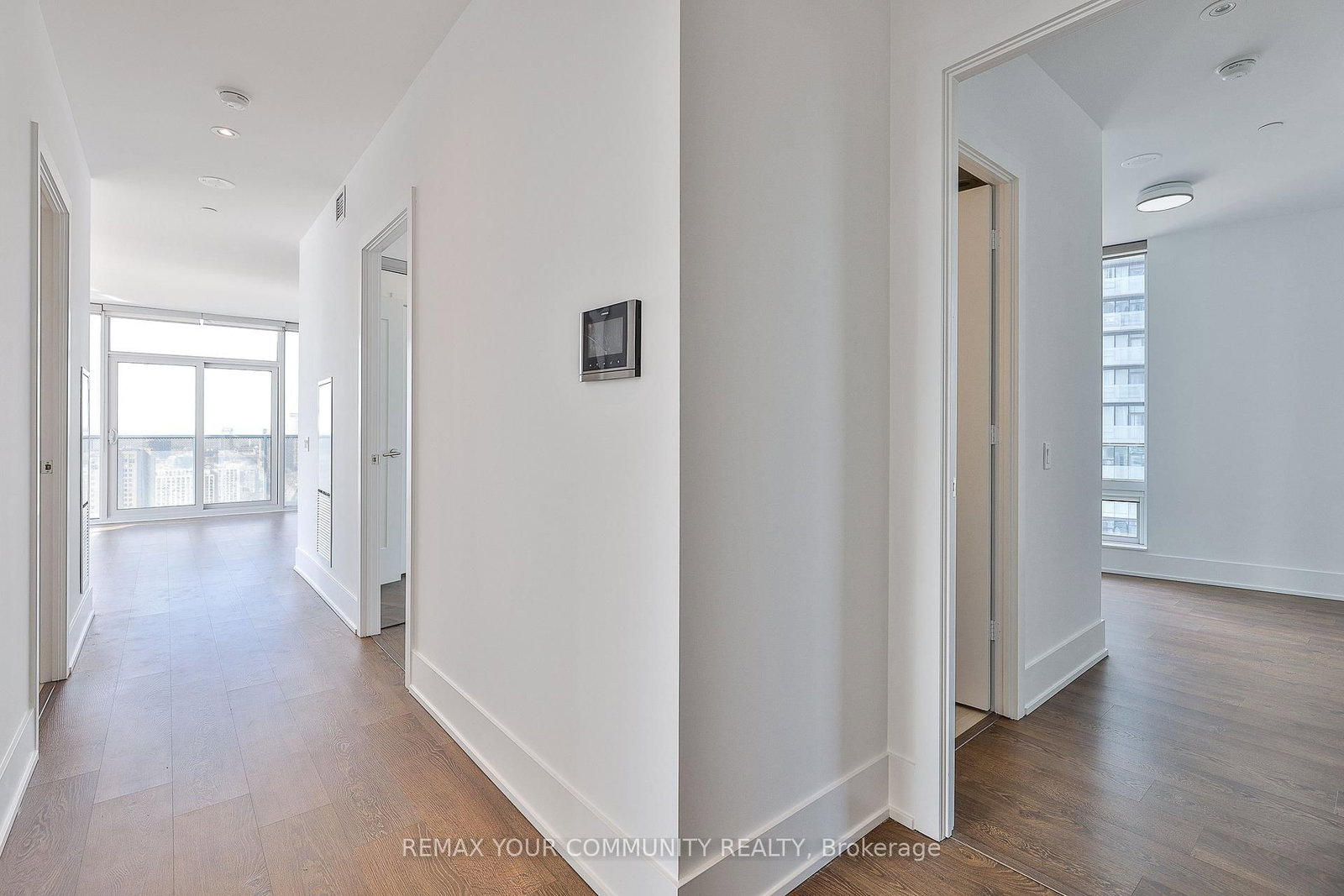 10 York Street, Unit 3410 - Photo 11