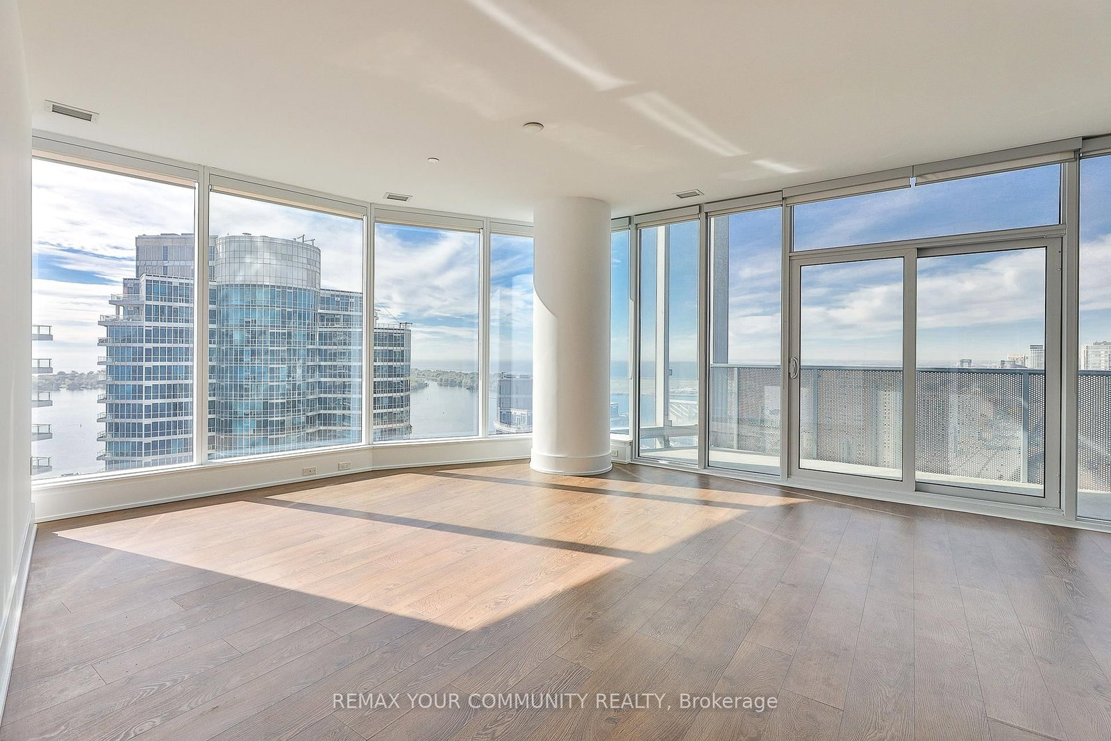 10 York Street, Unit 3410 - Photo 23