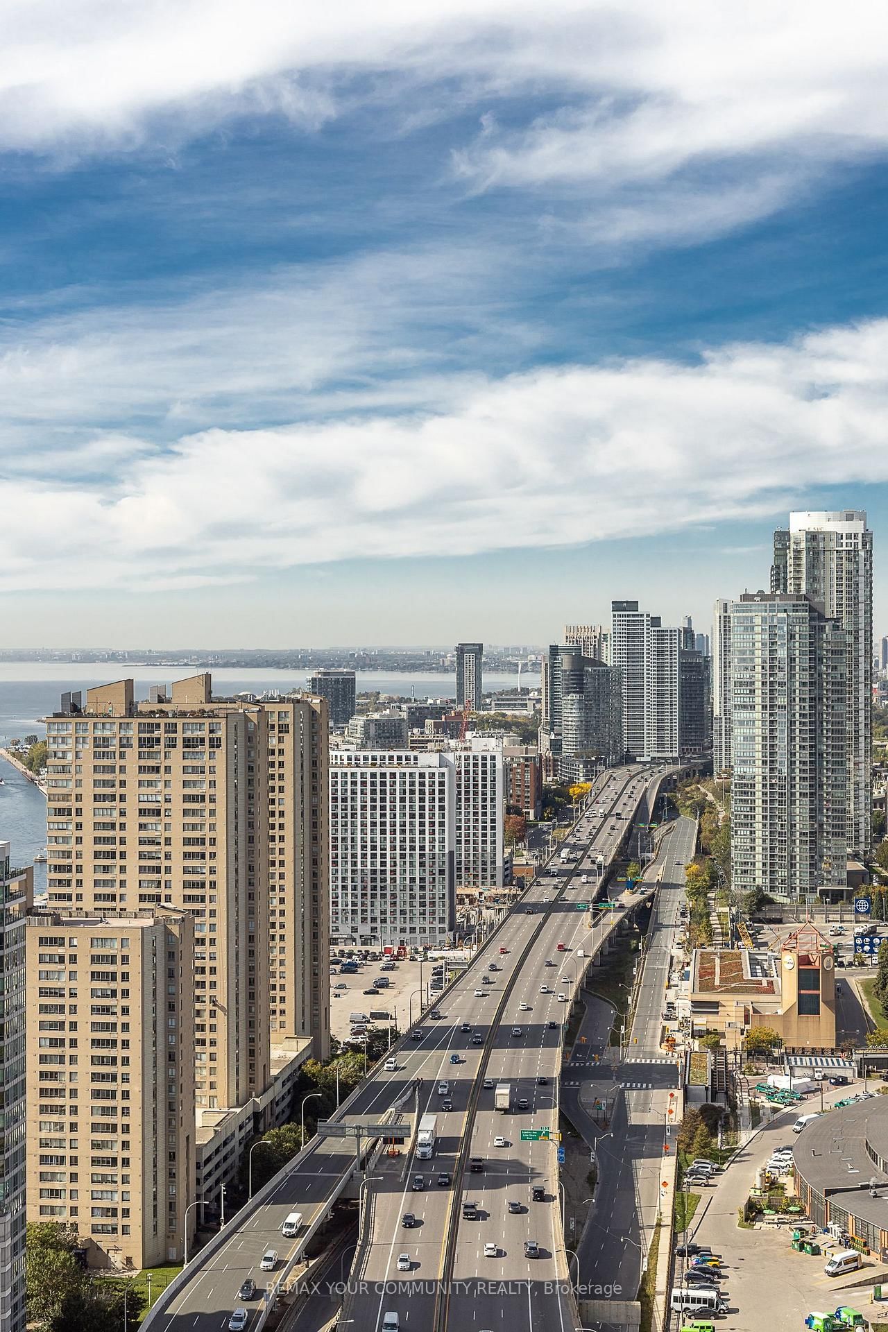 10 York Street, Unit 3410 - Photo 44