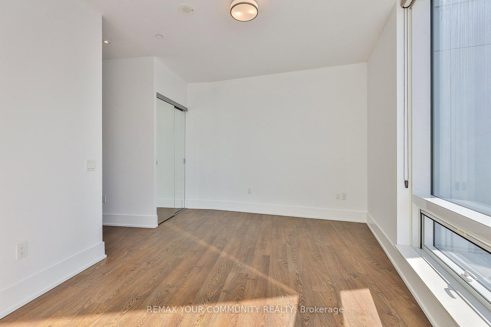 10 York Street, Unit 3410 - Photo 9