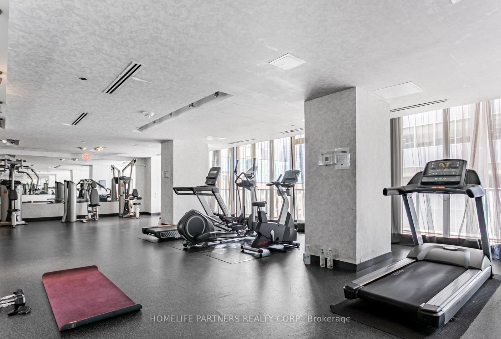 426 University Avenue, Unit P306 - Photo 26