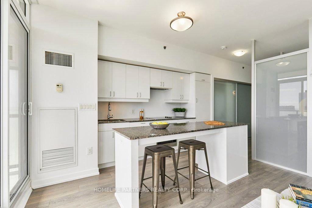 426 University Avenue, Unit P306 - Photo 6