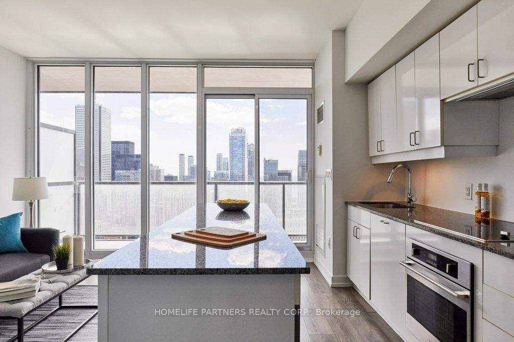 426 University Avenue, Unit P306 - Photo 8