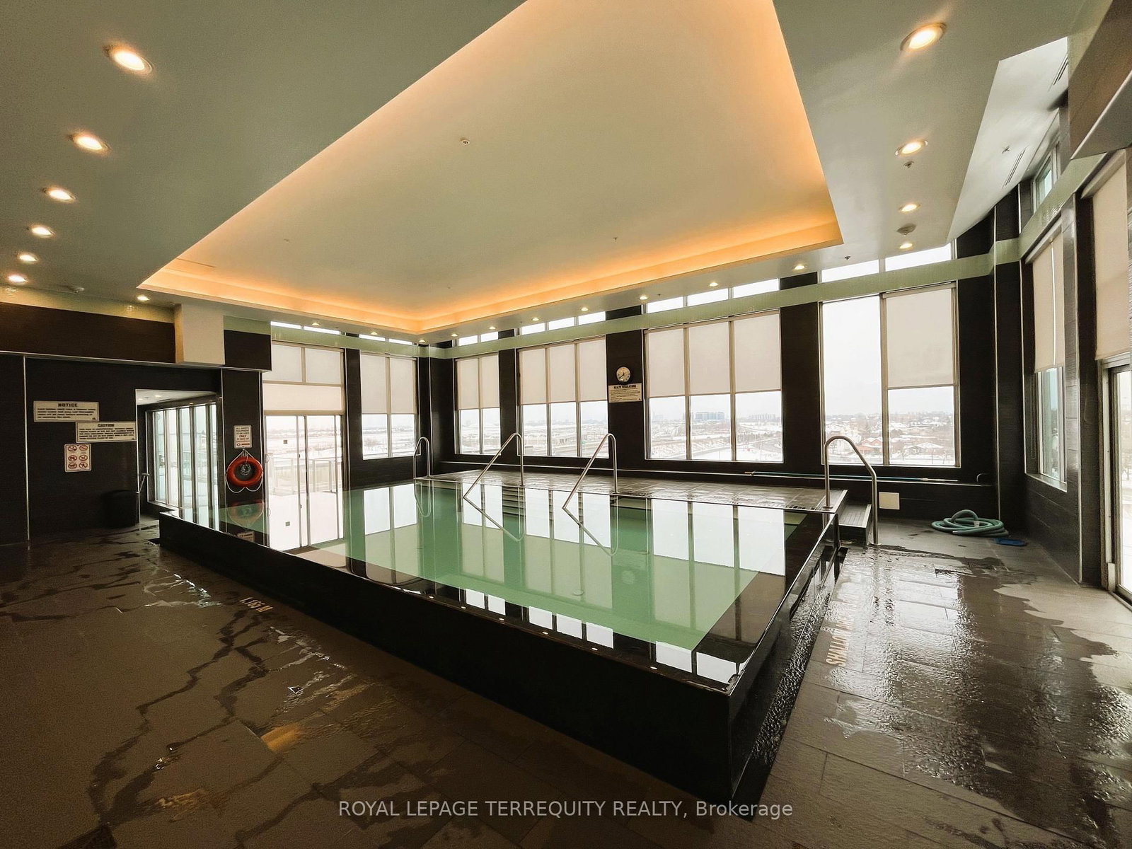 555 Wilson Avenue, Unit E318 - Photo 20