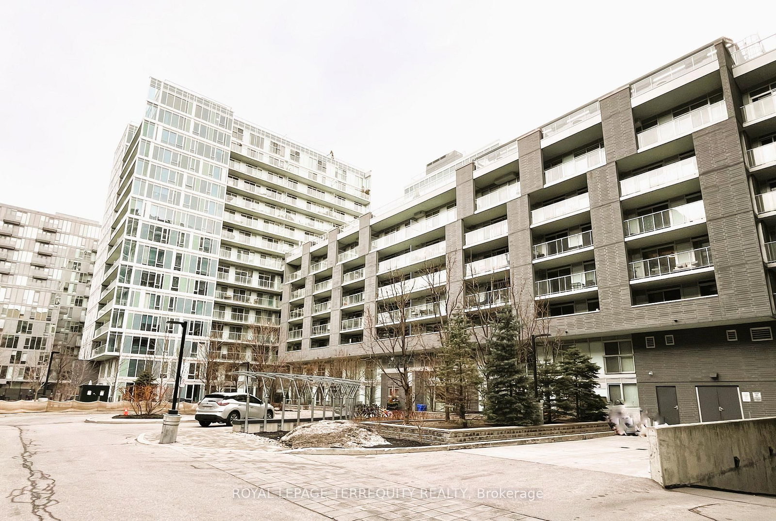 555 Wilson Avenue, Unit E318 - Photo 24