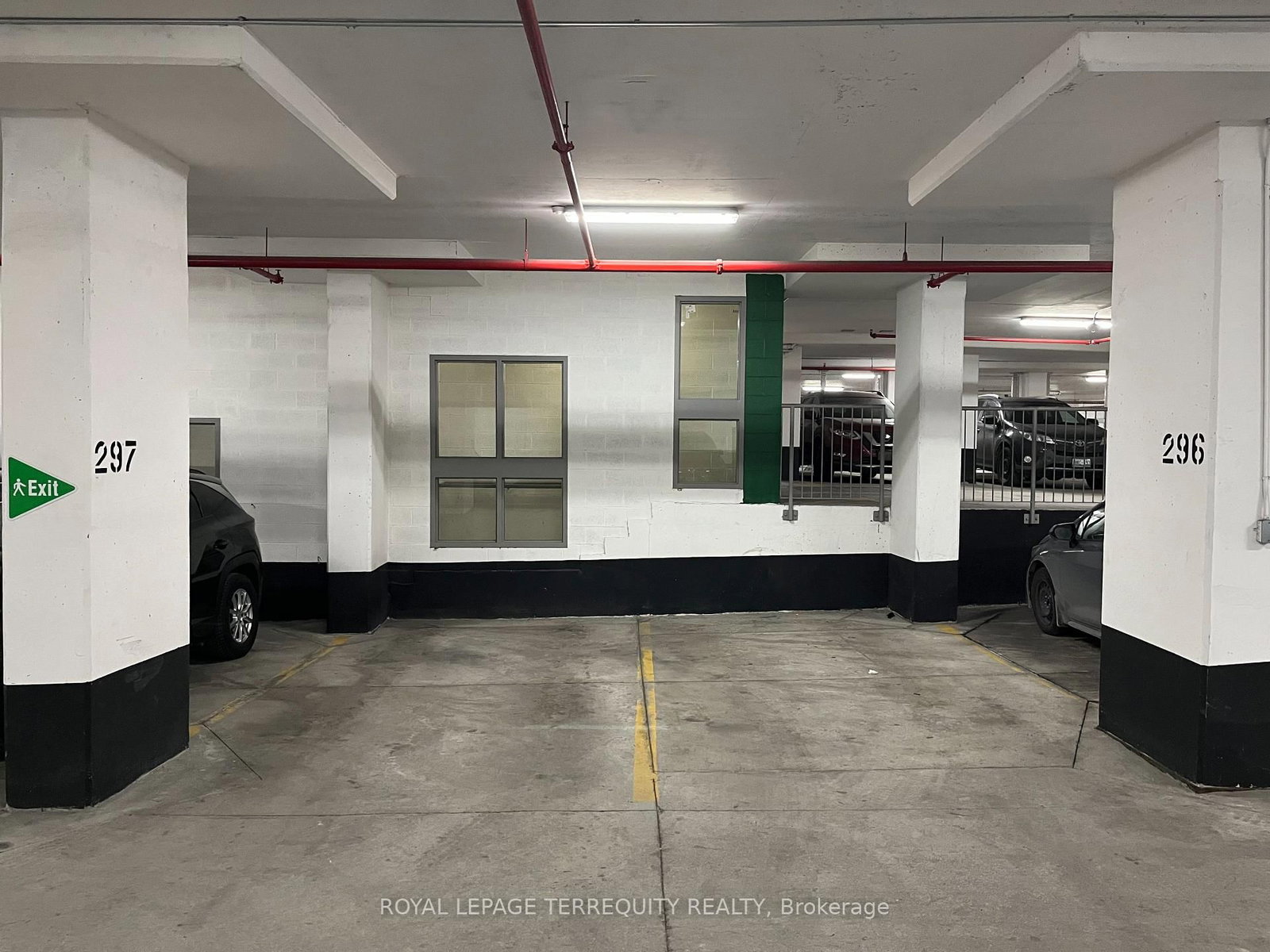 555 Wilson Avenue, Unit E318 - Photo 25