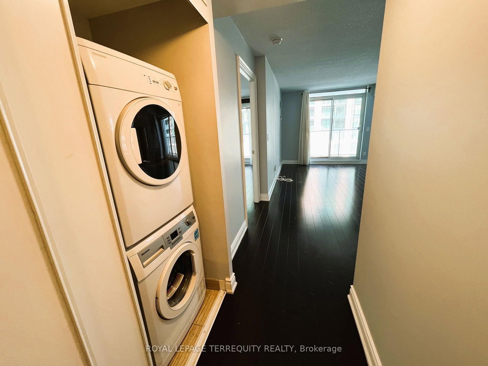 555 Wilson Avenue, Unit E318 - Photo 7