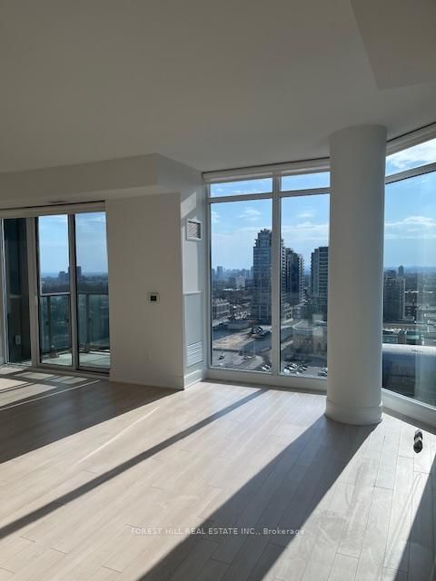 310 Tweedsmuir Avenue, Unit 1702 - Photo 10