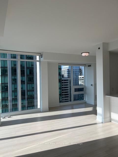 310 Tweedsmuir Avenue, Unit 1702 - Photo 14