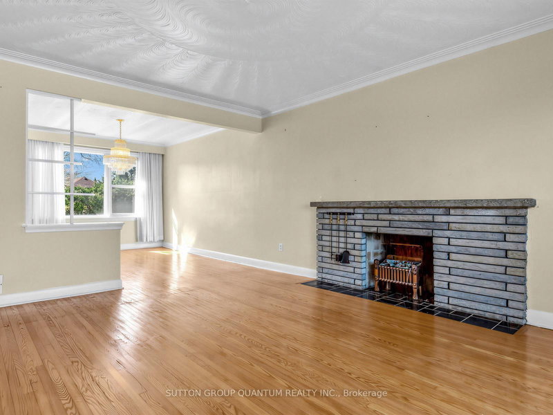 179 Betty Ann Dr, Toronto, M2N 1X5 | Image 3