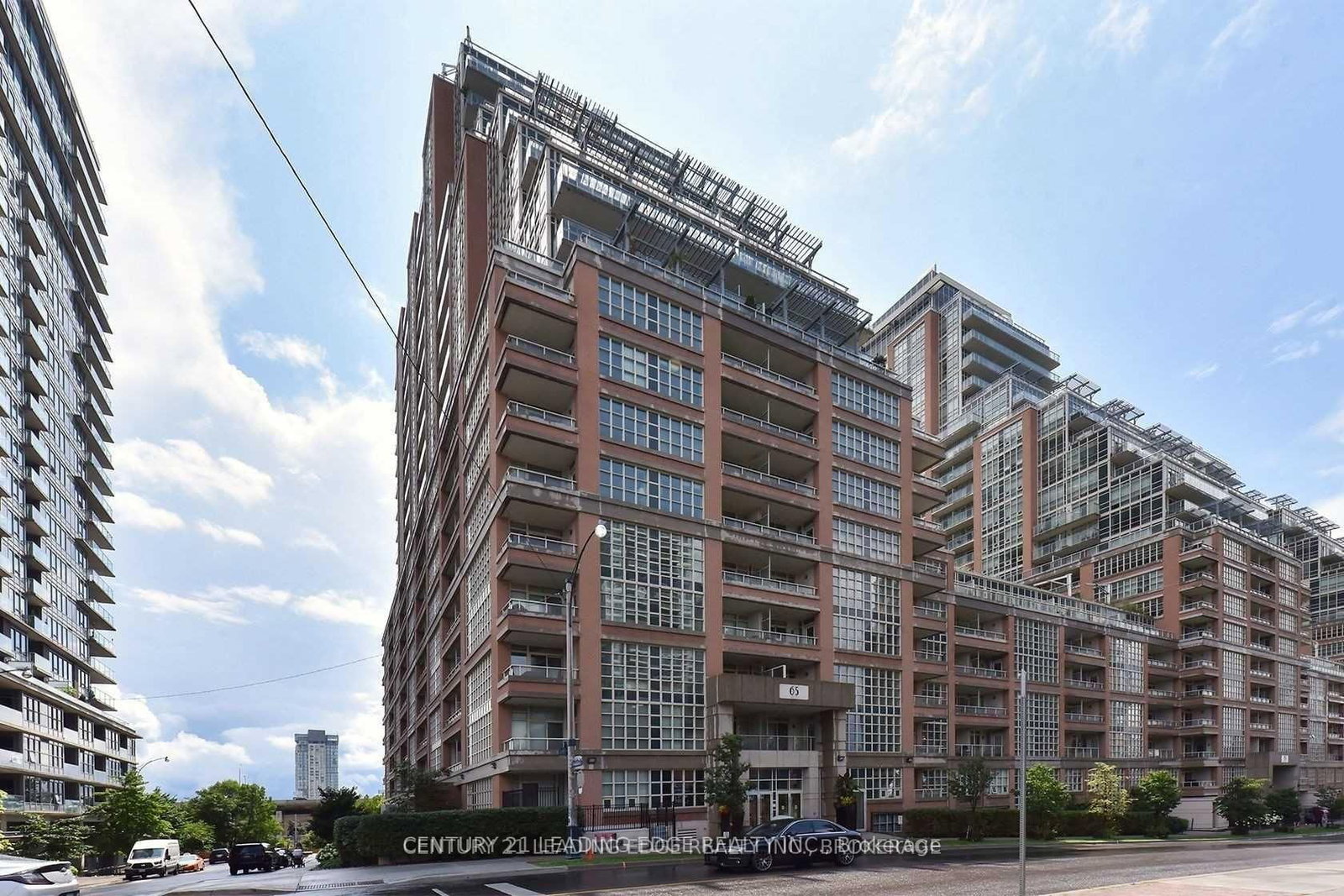 65 East Liberty Street, Unit 423