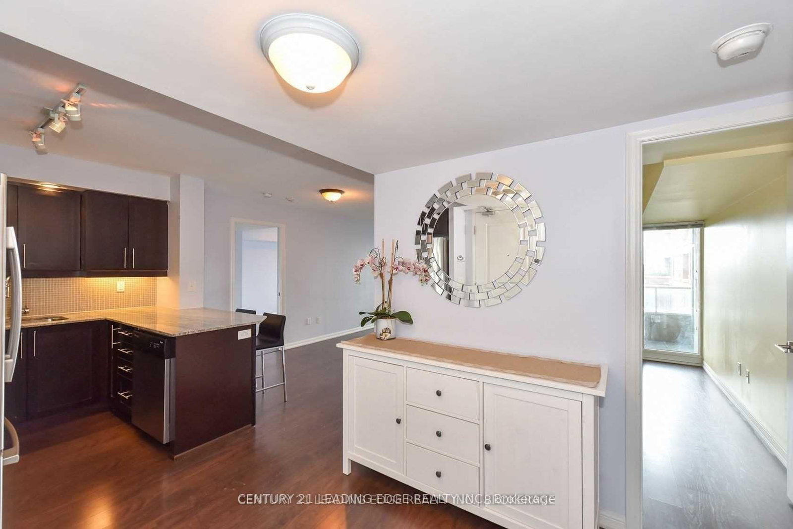 65 East Liberty Street, Unit 423 - Photo 4