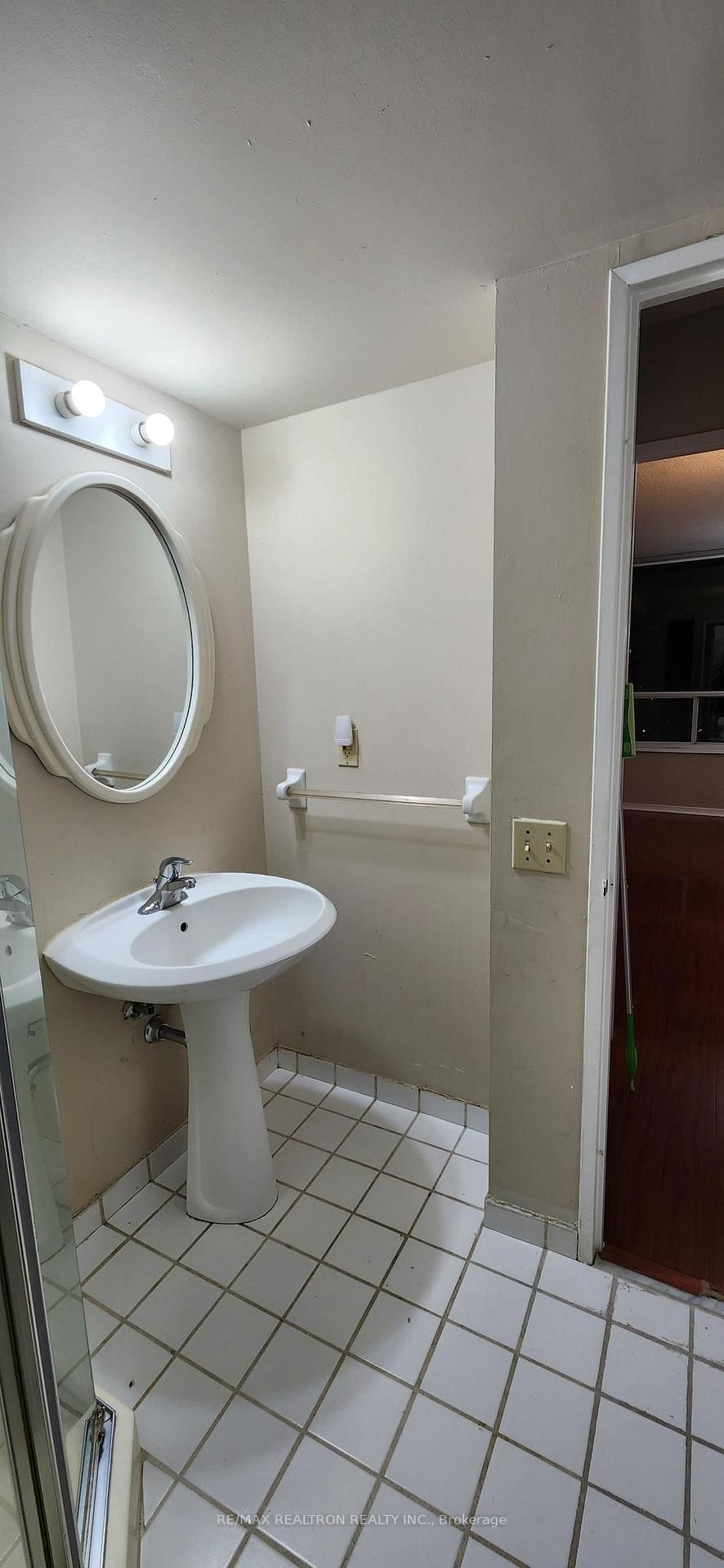 100 Upper Madison Avenue, Unit 1006 - Photo 3