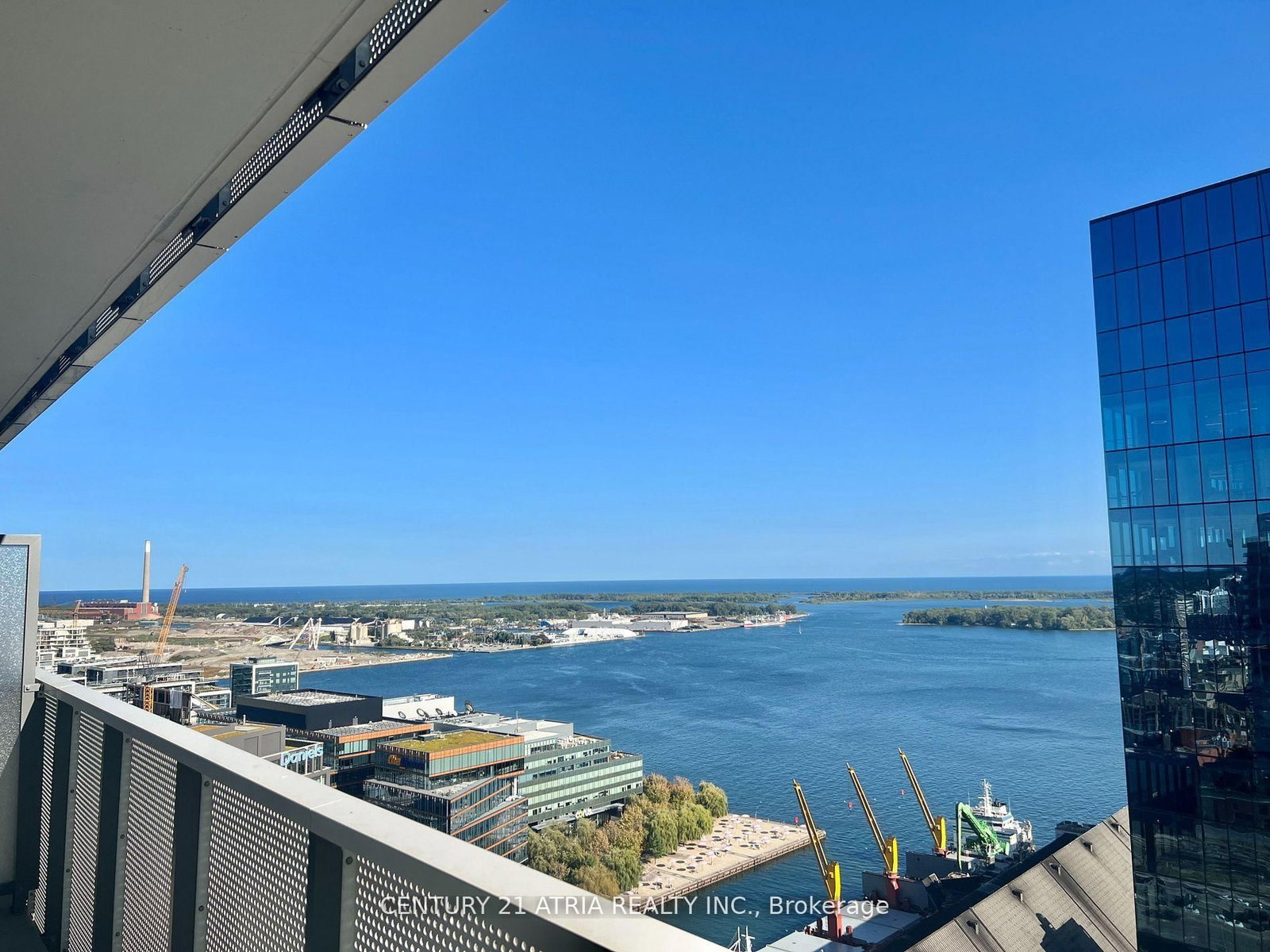 138 Downes Street, Unit 3311 - Photo 11