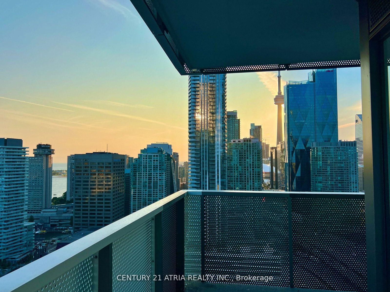 138 Downes Street, Unit 3311 - Photo 13