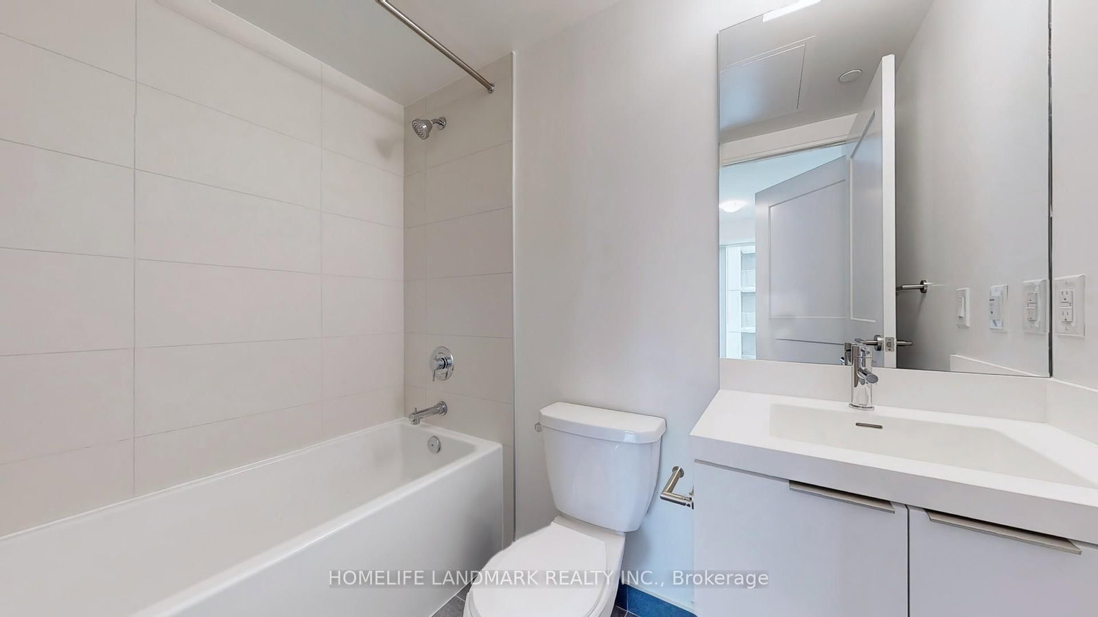 28 Widmer Street, Unit 4729 - Photo 15
