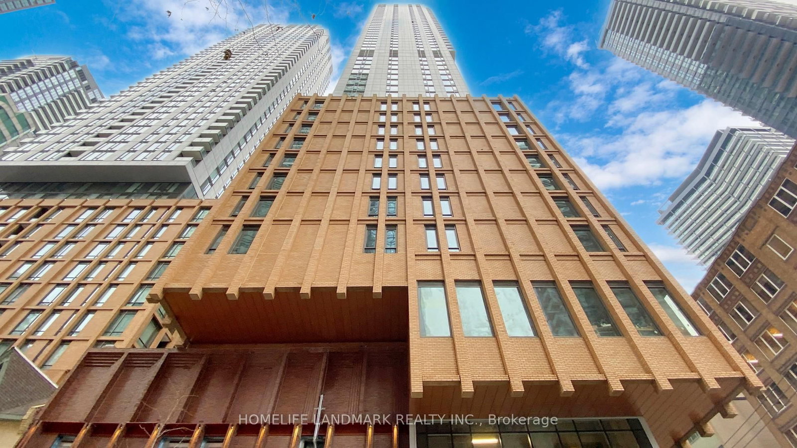 28 Widmer Street, Unit 4729 - Photo 2